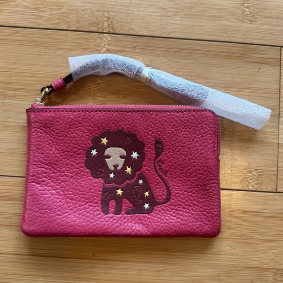 Coach Leo Wristlet - Picture 2 of 7